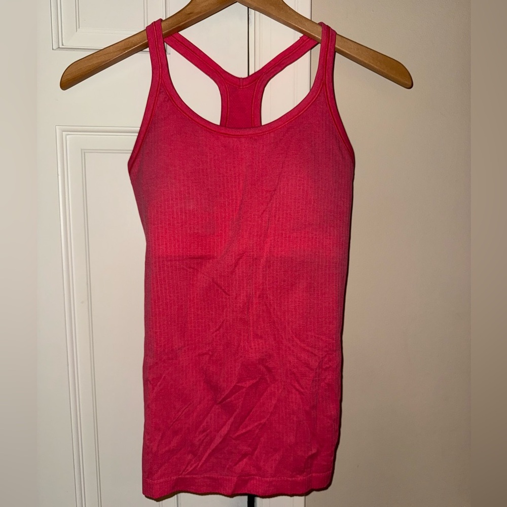 Lululemon tank